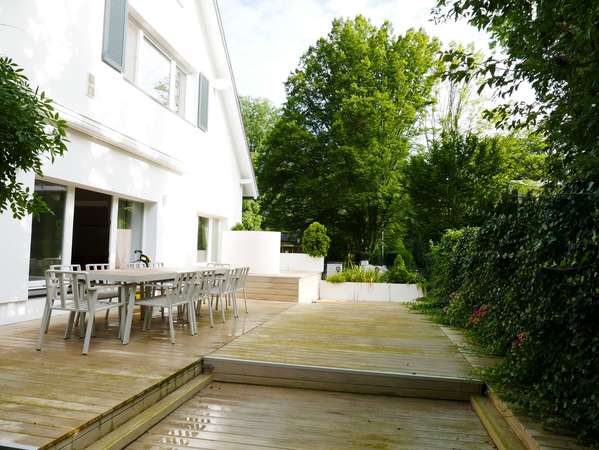 Exklusive Familienresidenz im Grunewald: Stilvolles Wohnen mit Luxus und Privatsphäre!