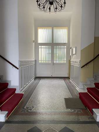 1-Zimmer-Atelier++Altbauhaus++Kernsaniert im beliebten Moabit