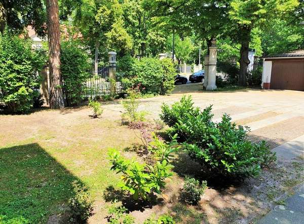 2-Zimmer-Gartenwohnung in Grunewald bester Lage