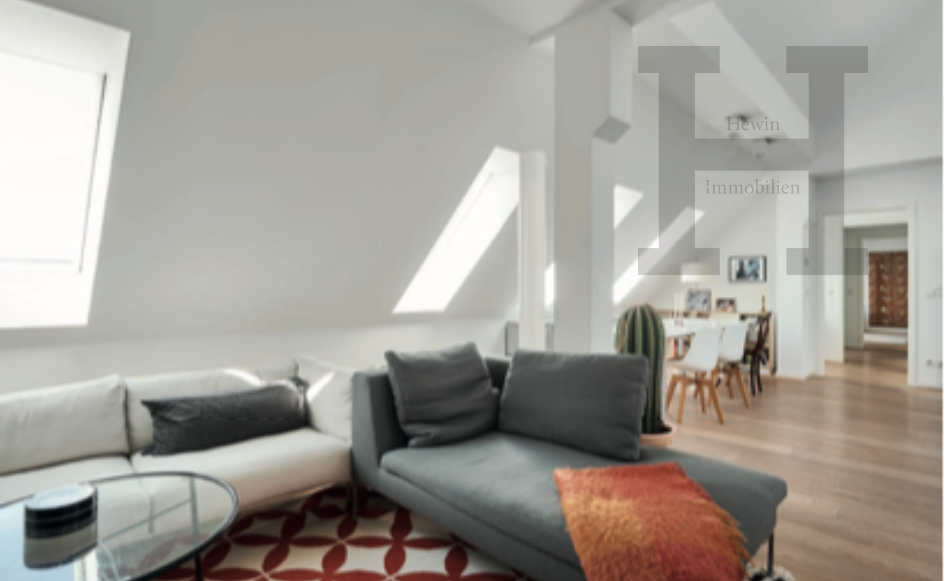 Dachgeschoßwohnung, Altbau in Berlin