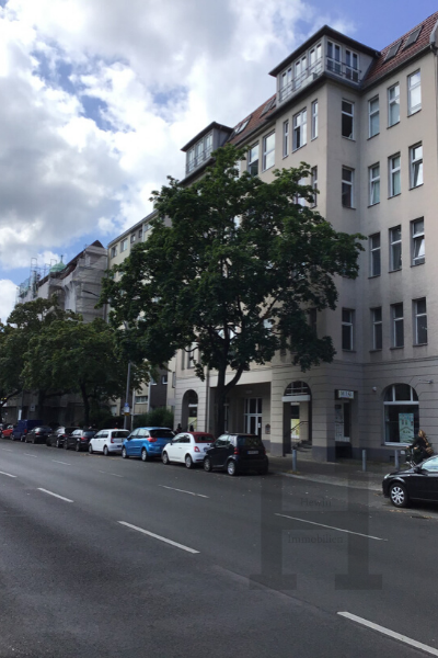 Gemütliche Altbau-Wohnung unweit vom KaDeWe – Bild 3